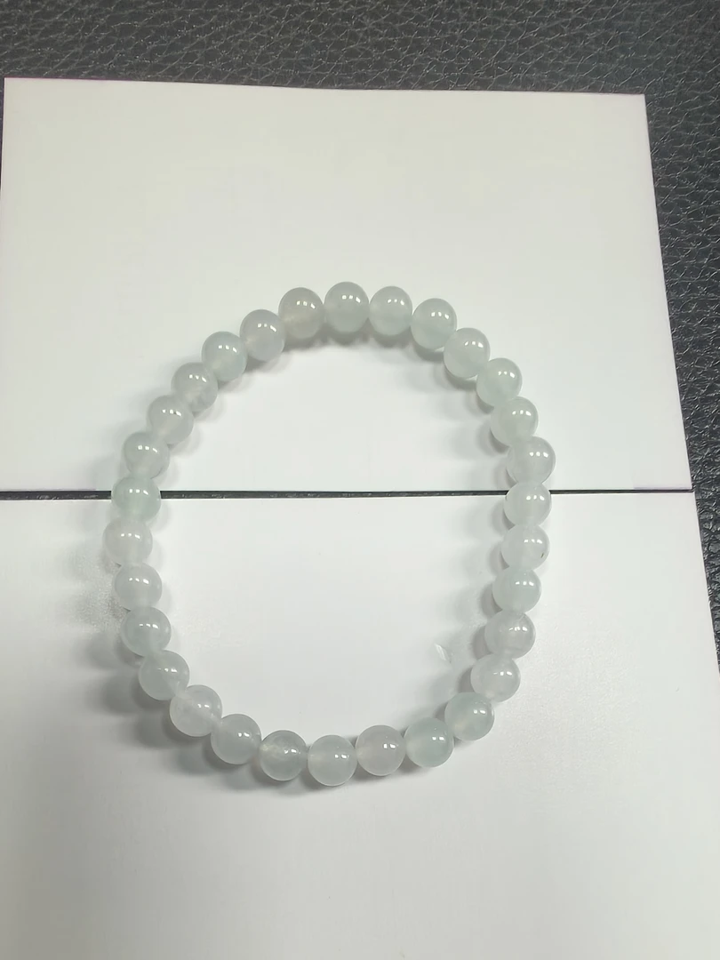 天然A货翡翠吊坠