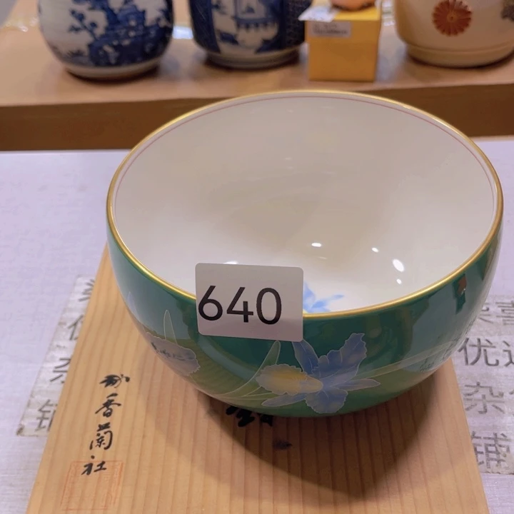 盖碗瓷器制作工艺精湛