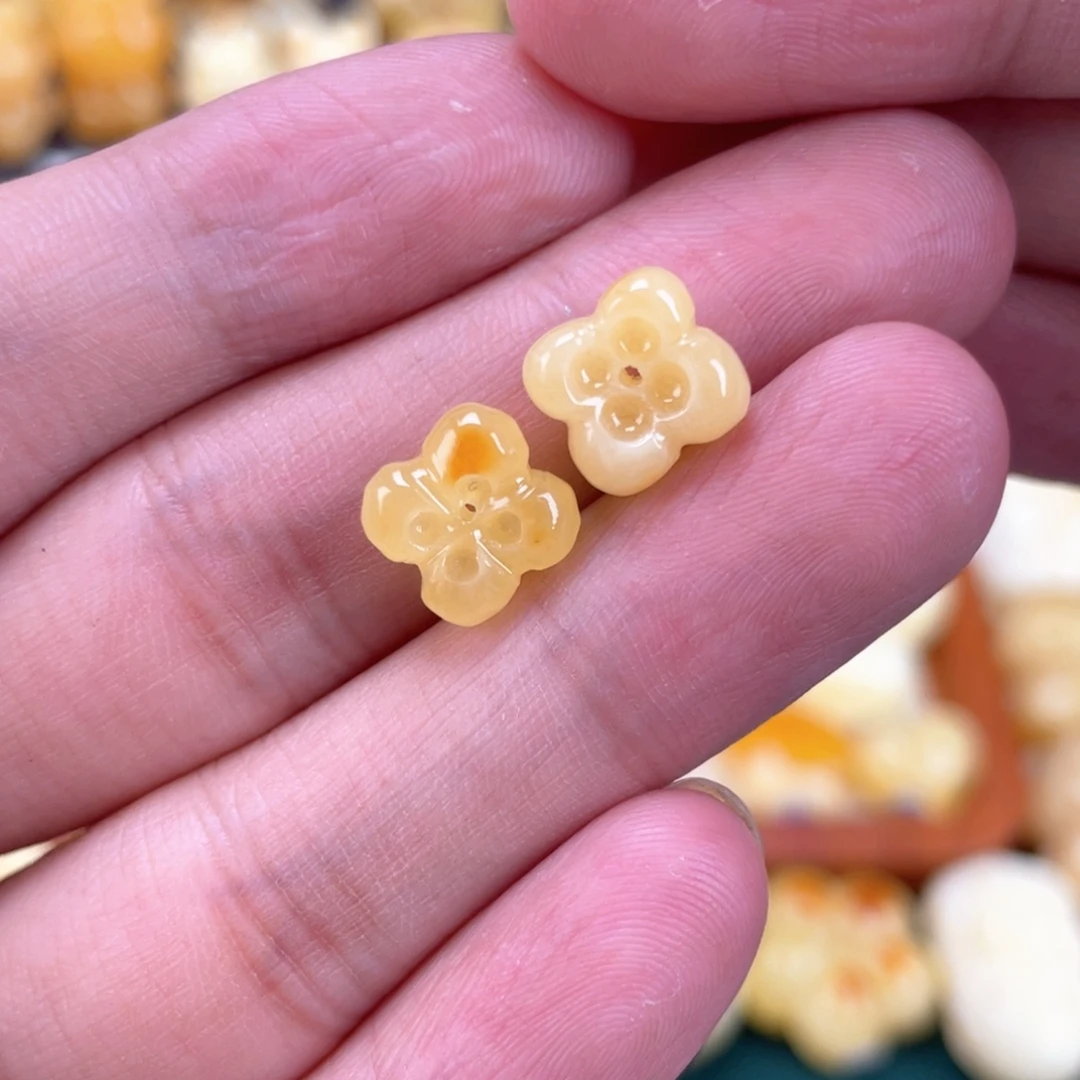 裸石琥珀未镶嵌蜜蜡
