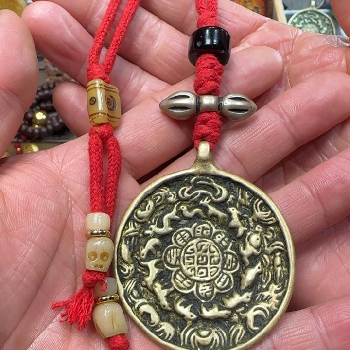 尹*宇藏传老物件漂亮一套