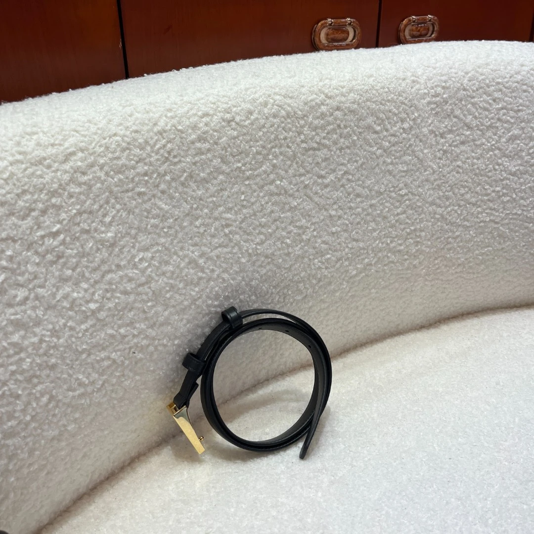 【佳一】妹妹高奢时尚休闲简约女士皮带