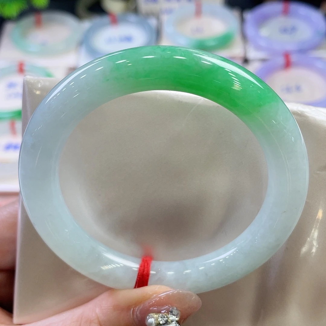 未镶嵌手镯翡翠55圈白底青7号