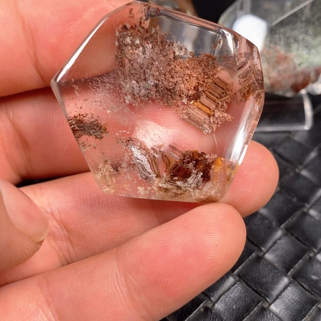 未镶嵌颈饰水晶水晶