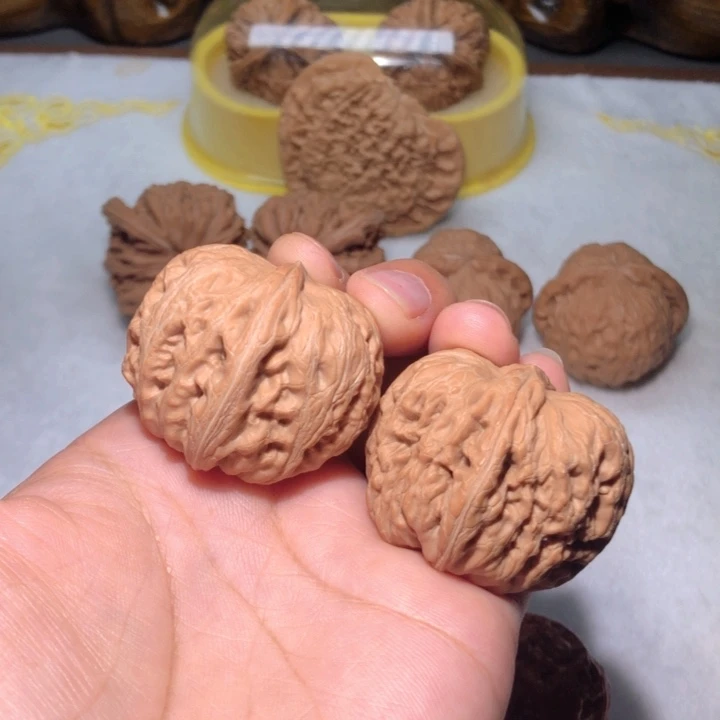 把件文玩核桃39平谷元宝