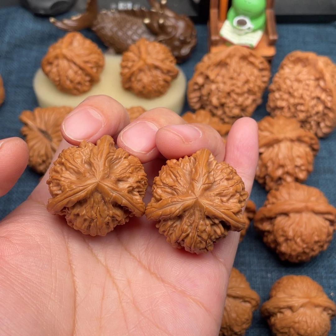 ****忧文玩核桃把件35毕业球奔全品