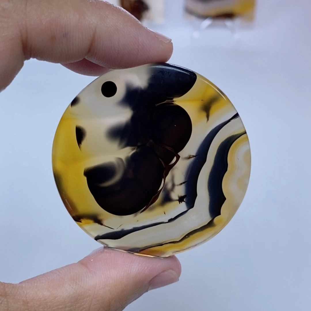 玛瑙/玉髓未镶嵌珠宝半成品