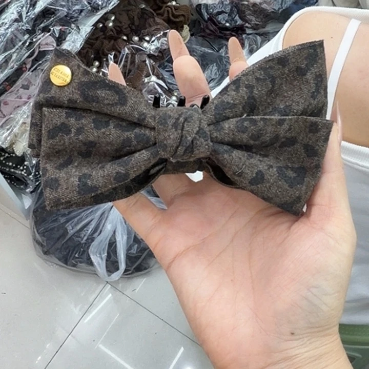 布艺非金属豹纹卡-1
