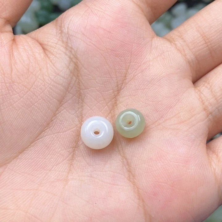 和田玉未镶嵌珠宝半成品