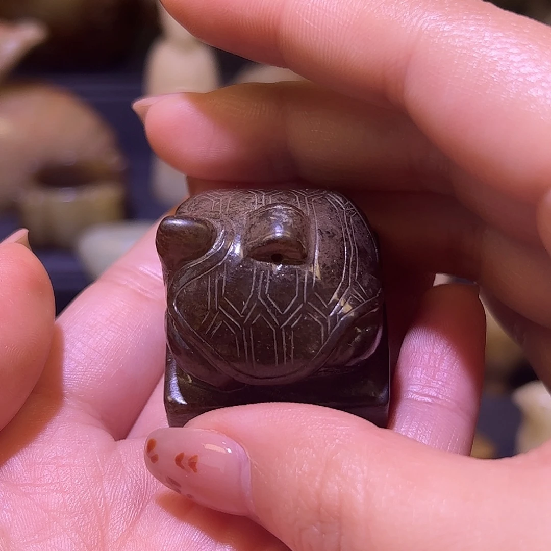 牧***马和田玉（糖玉）未镶嵌挂件