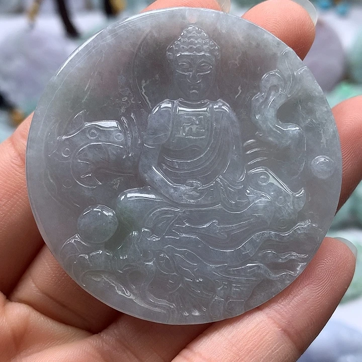 翡翠未镶嵌颈饰玉龙大日如来福利