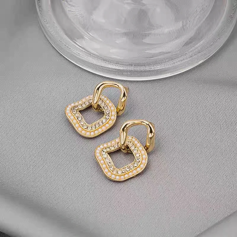 合金耳饰 ELYSIUM 轻奢时尚气质百搭耳饰 （1063）