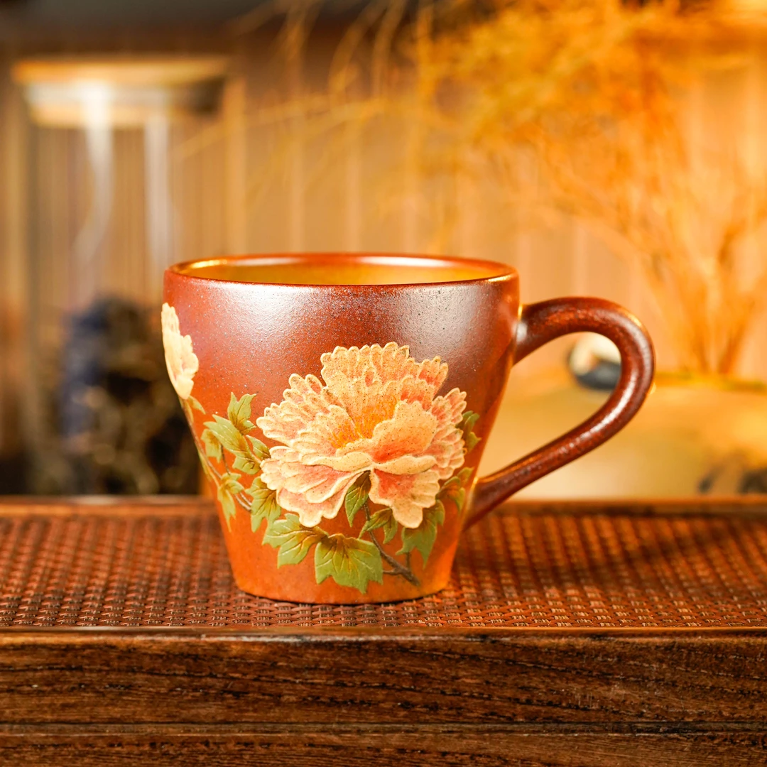 GS2-024   宜兴手工紫砂    海棠主人杯