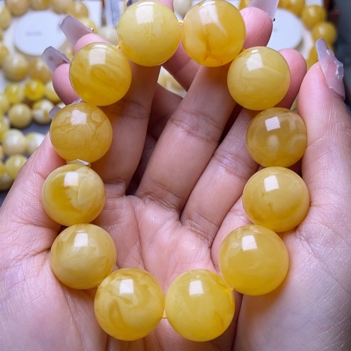 裸石琥珀未镶嵌1