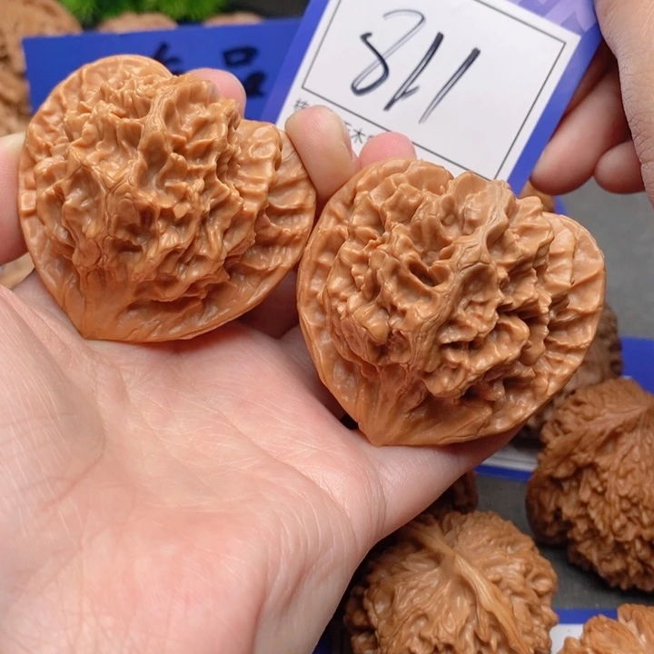 桃核把件48帝王840号牌