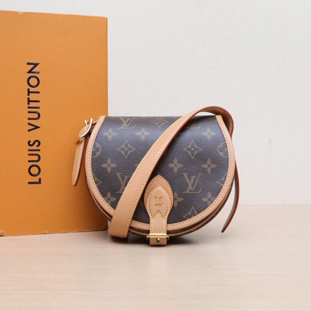 99新 LouisVuitton/路易威登 马鞍斜跨包 老花PVC 2020P225071963