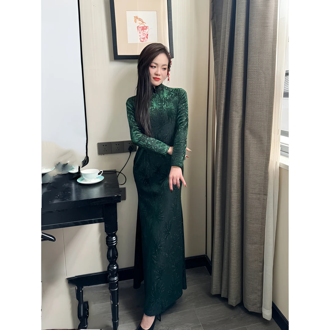 029缘织裳旗袍原创自制丝绒压花面料金线绣春季新款