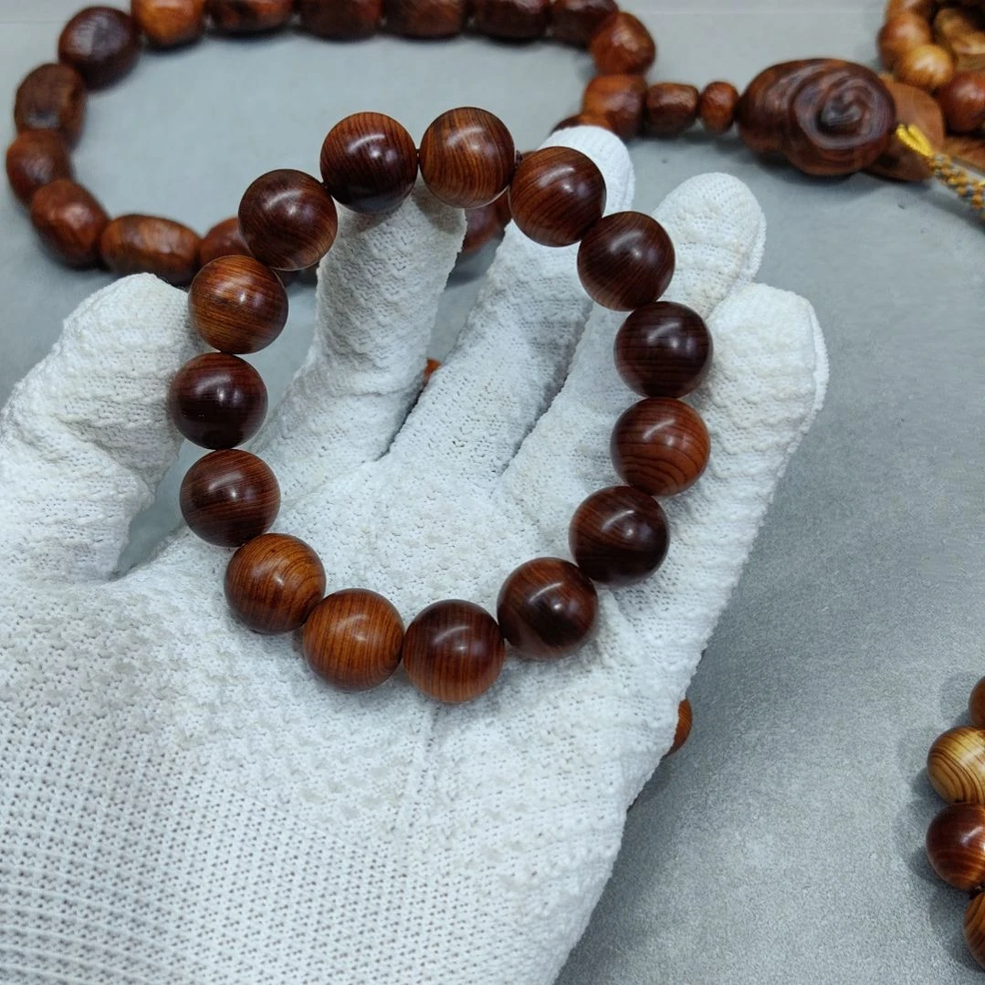 M***a1.5干黑油陈华料一条。。。