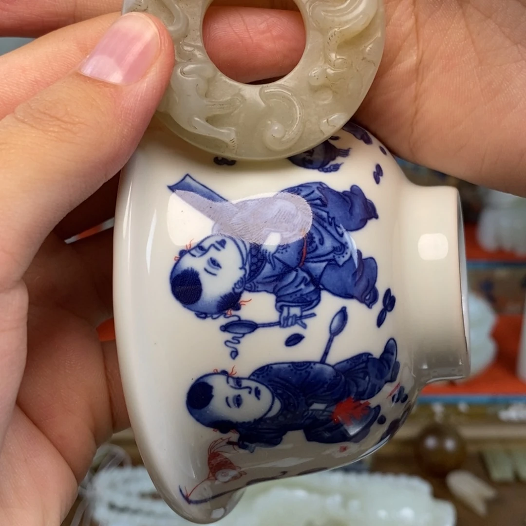 飞***凡青花瓷茶杯一个玉璧