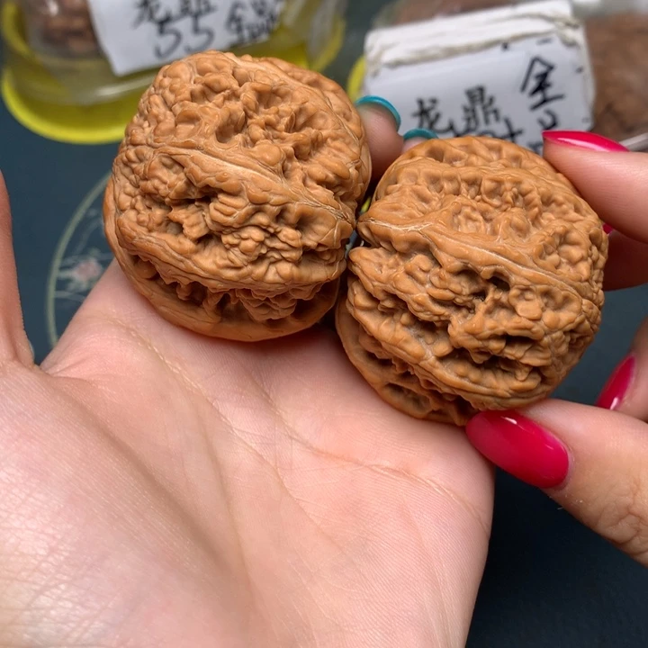 文玩核桃把件47-30382-0