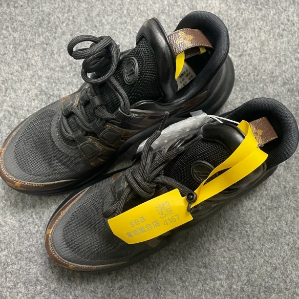 99新 LouisVuitton/路易威登 Archlight运动休闲鞋37.5/4167