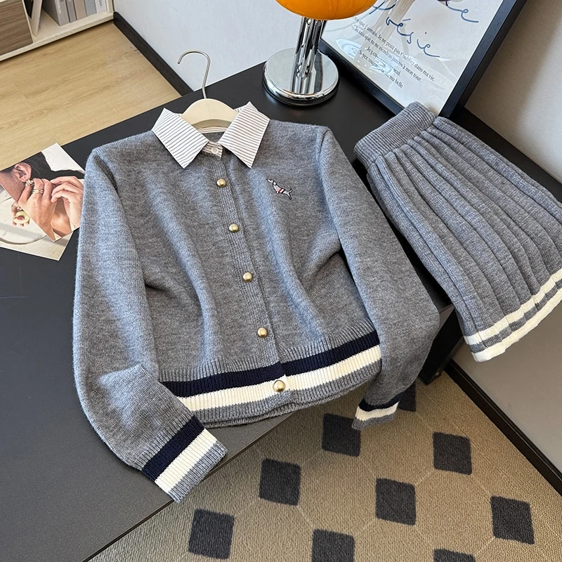 韩系学院风假两件上衣女2025秋冬针织开衫拼接条纹衬衫百褶裙套装