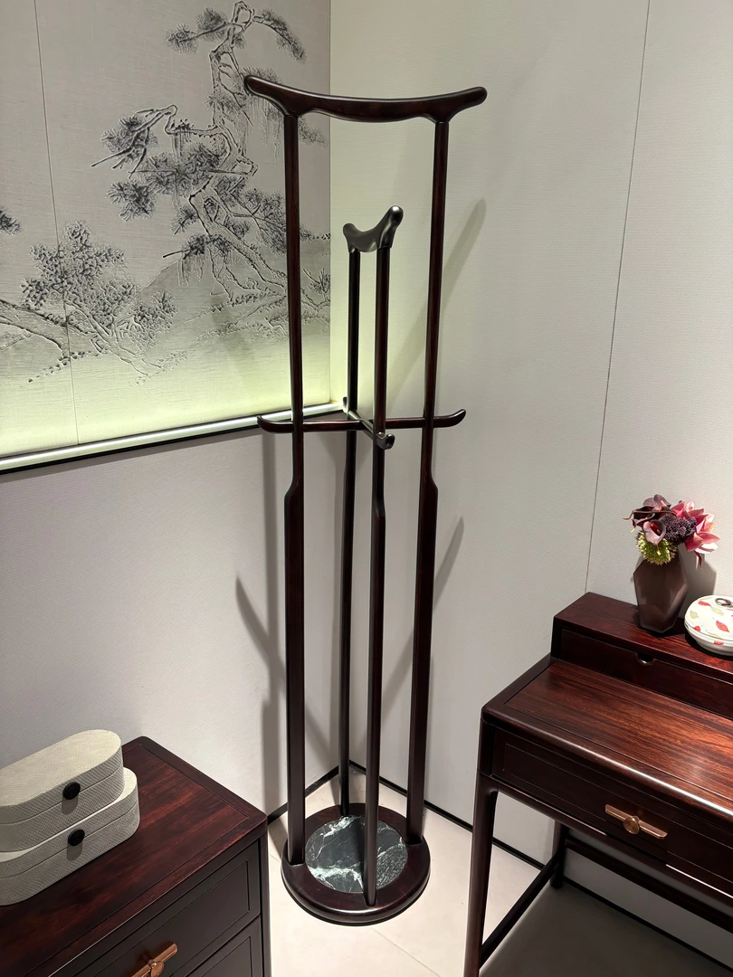 A502新中式衣帽架 实木挂衣架