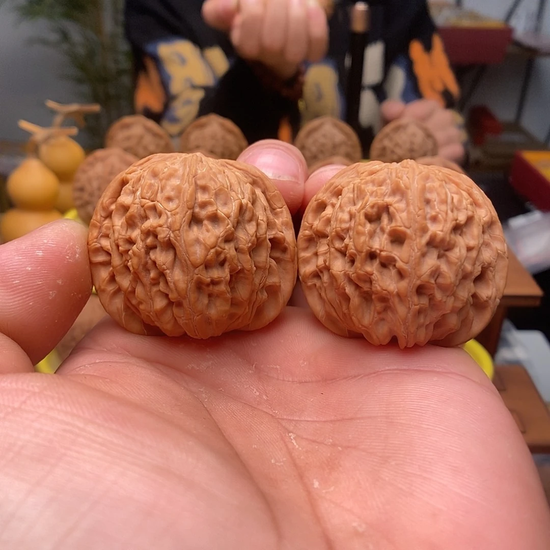 吊坠文玩核桃山地磨41+