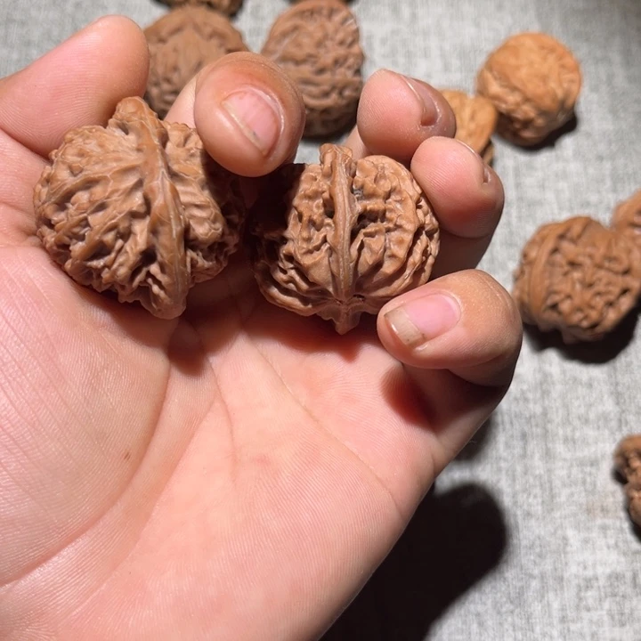 介***呀吊坠文玩核桃宫灯