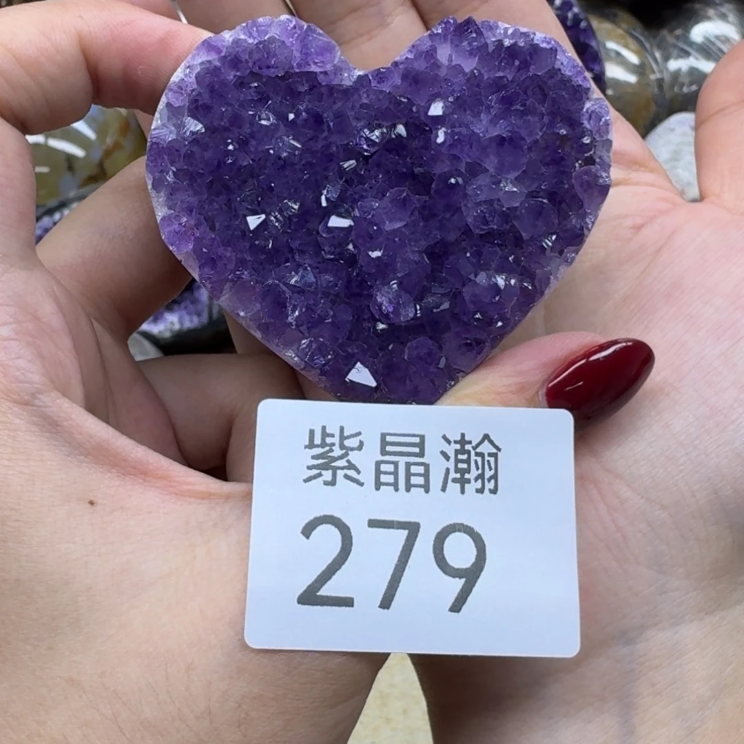 未镶嵌水晶大型摆件（非配饰）