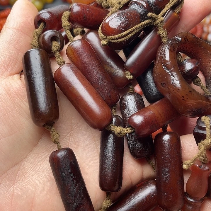 知***了玛瑙/玉髓未镶嵌手链