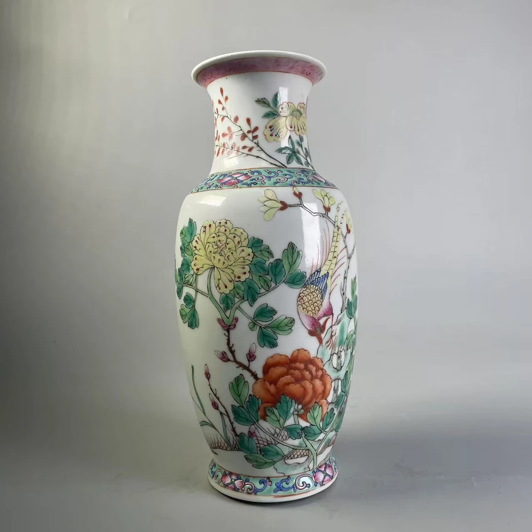 SCS20205晚清五彩锦堂观音瓶