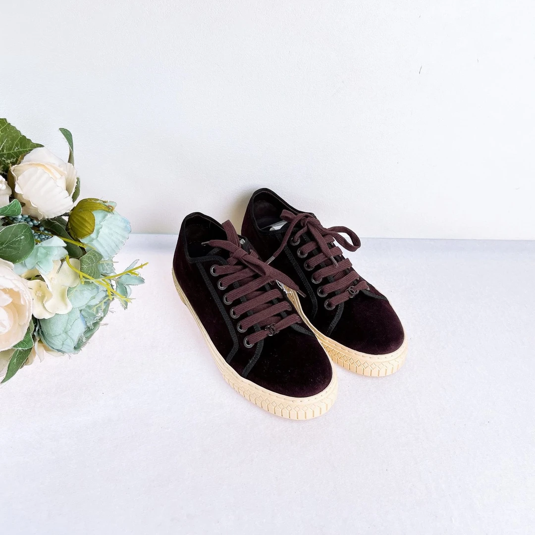 99新 Chanel/香奈儿 板鞋 /36码/XspA5773