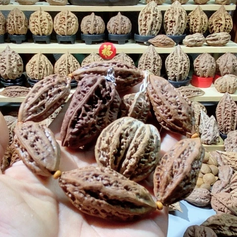 文玩核桃把件浮****灬四件