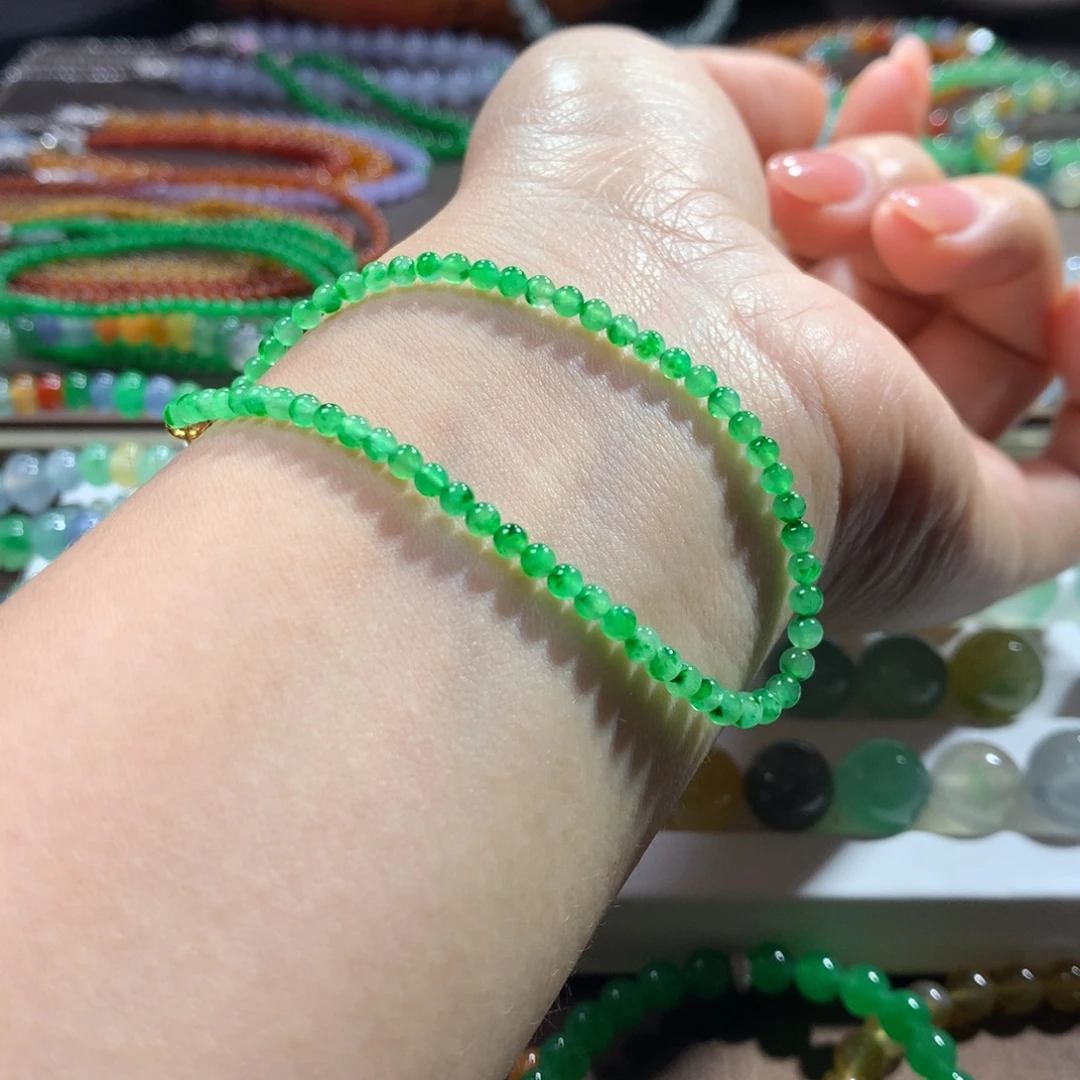 翡翠未镶嵌手链！高货同料！闭眼拍！冰甜阳绿色飘阳绿色花卡2.7-3.1