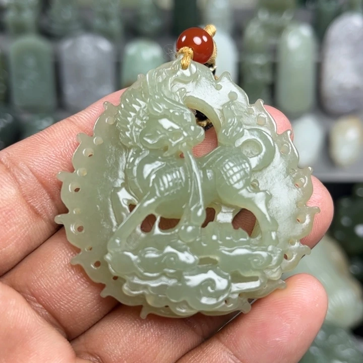 和田玉挂件未镶嵌陈*洲