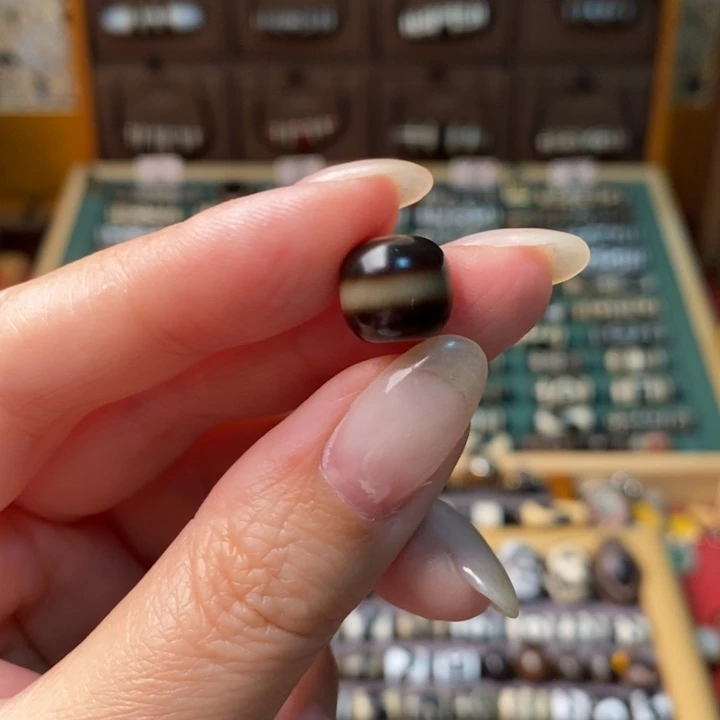 未镶嵌玛瑙/玉髓珠宝半成品黑**K