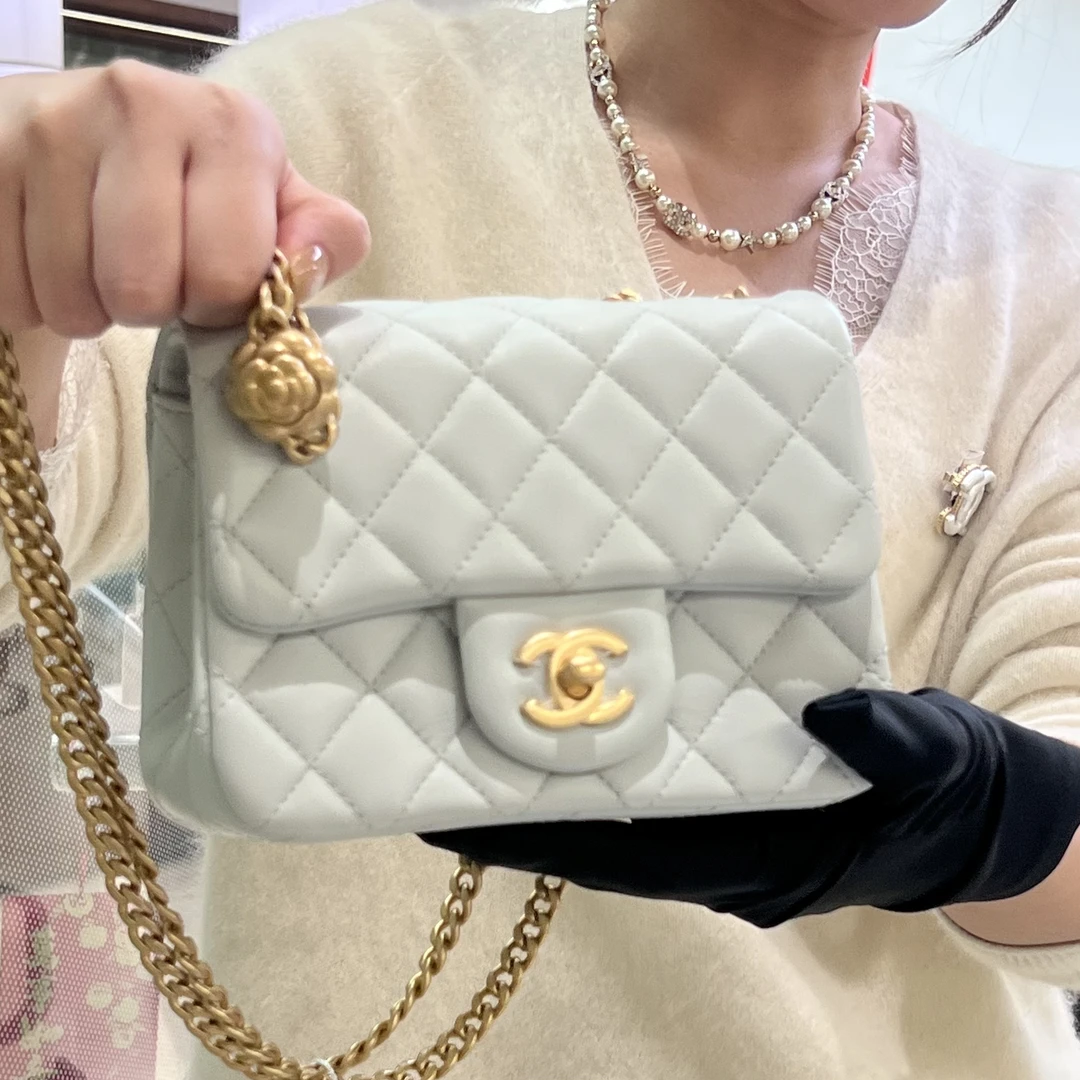 99新 Chanel/香奈儿 青奢荟/蓝色山茶花方胖子斜挎包/61106