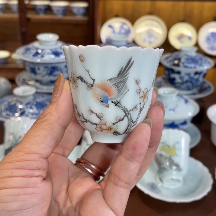 ?*风手工手绘梅花花口杯（微瑕）