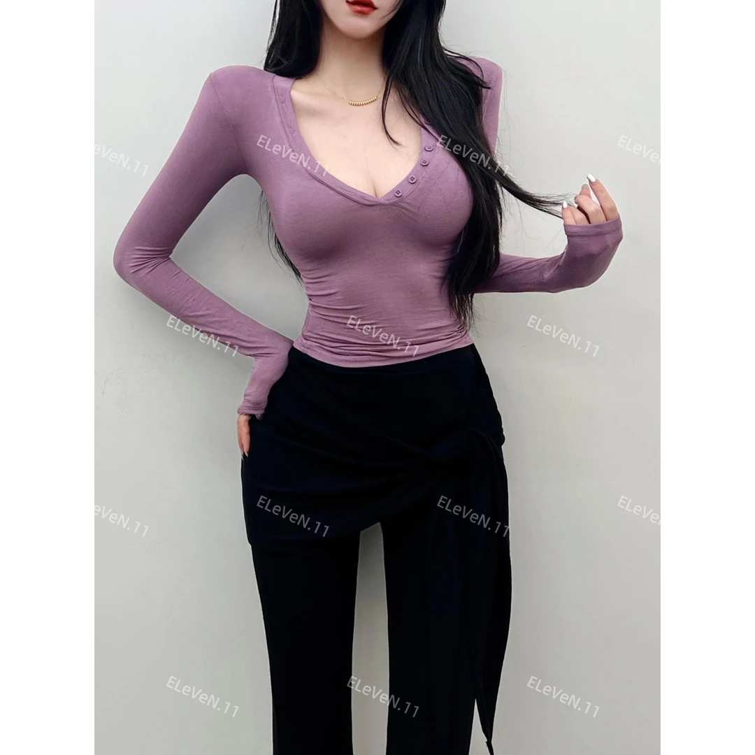 韩系ins女生衣服洋气性感低胸V领长袖T恤薄款微透内搭打底衫上衣