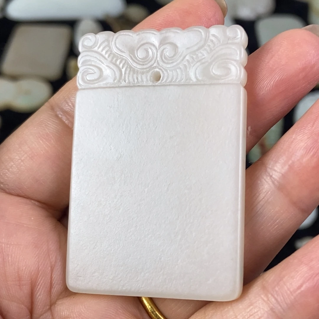 和田玉（糖玉）未镶嵌挂件