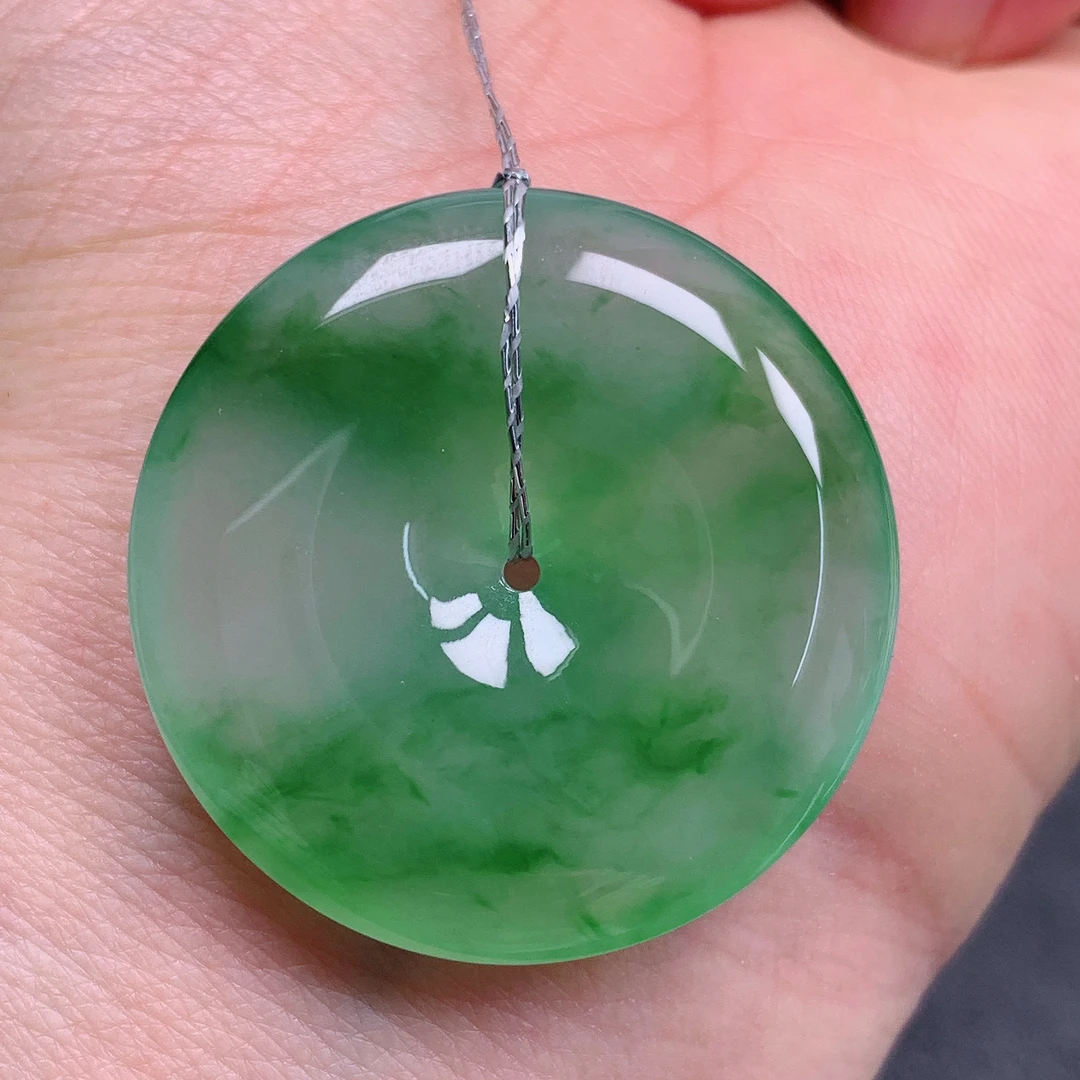 天然缅甸翡翠A货冰飘绿平安扣气质精美尺寸30.8+6  370