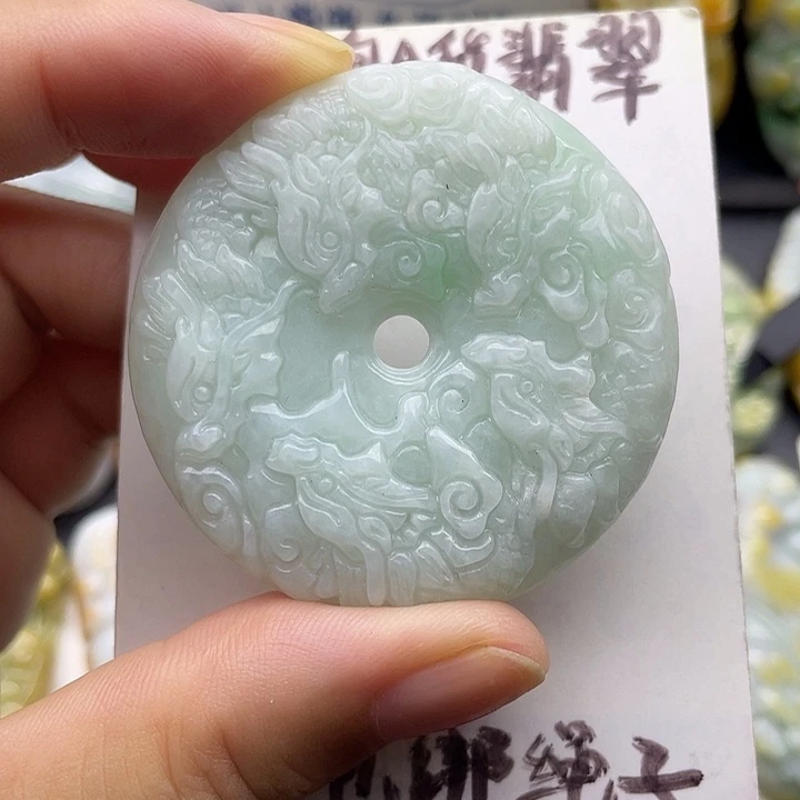 达****颈饰未镶嵌翡翠天然翡翠
