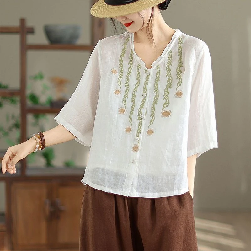 【有运费险】外贸复古大码民族风刺绣棉麻衬衫女套头衫上衣V360