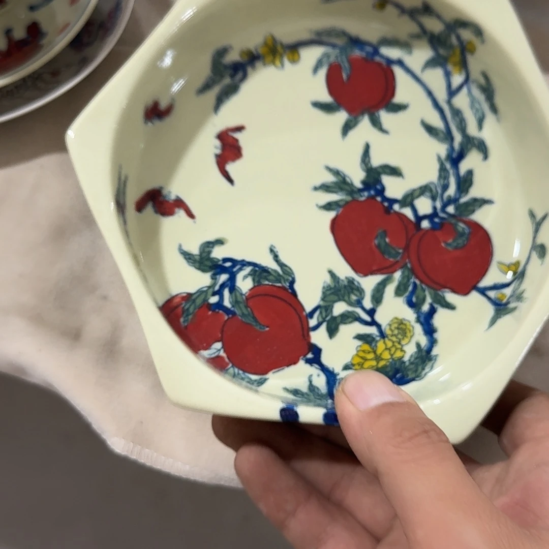瓷片摆件等方式在不同行业