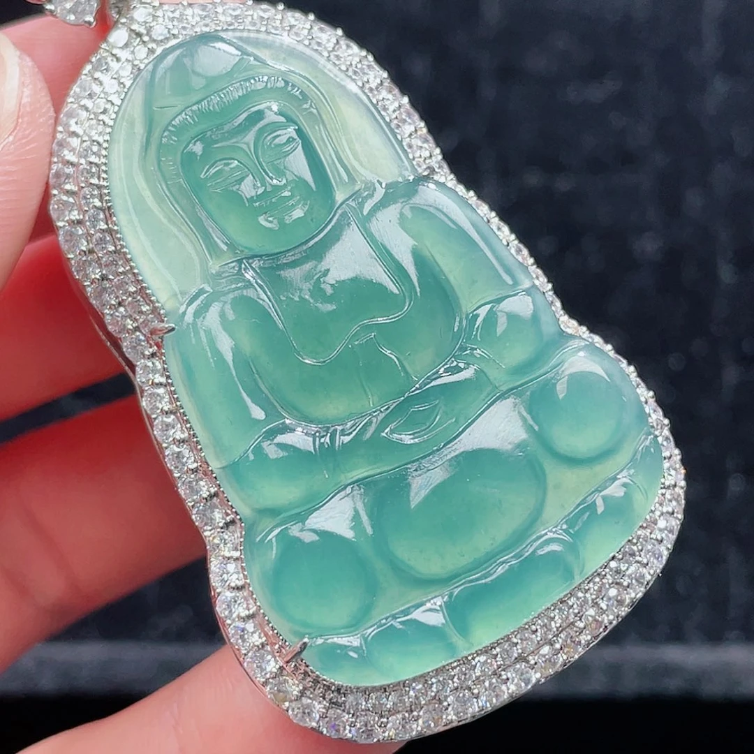 翡翠颈饰未镶嵌6，