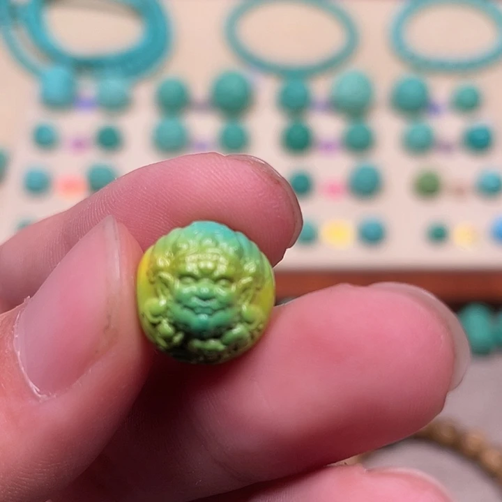 云见家匠心手工雕刻配饰，尺寸12.5