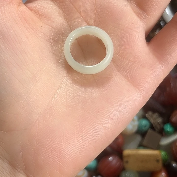 丅***S瓷片在干嘛我去洗澡啊亲爱