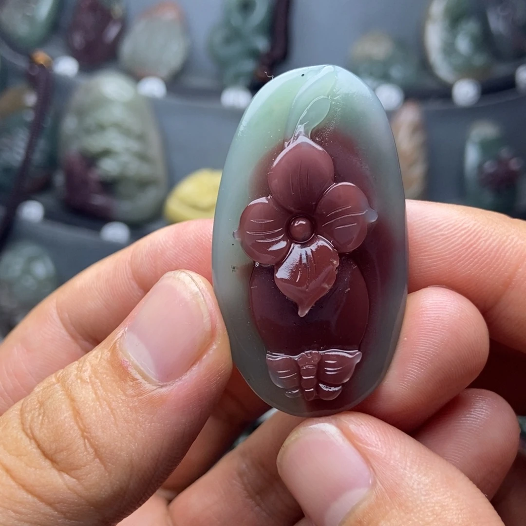 玛瑙/玉髓颈饰未镶嵌