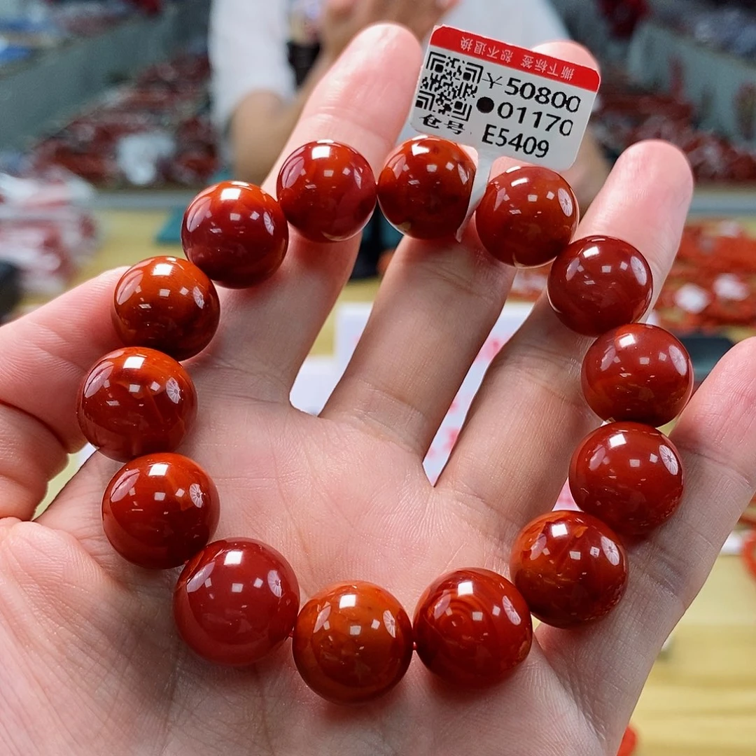 南红玛瑙典藏  15+mm  多样性发一未镶嵌