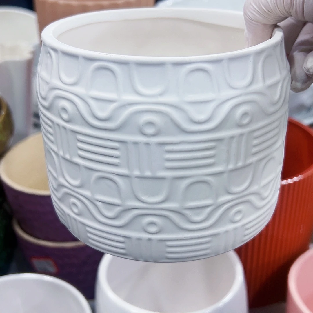 有孔外贸尾单陶瓷花盆凑单10米包邮